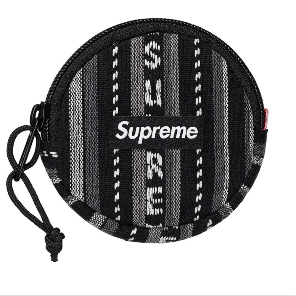 Supreme Coin Pouch